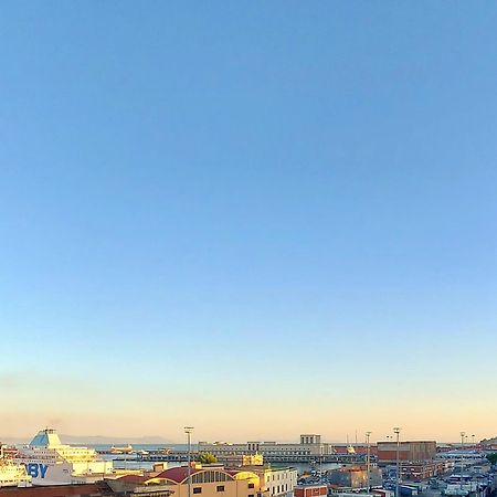 Il Faro Apartment เนเปิลส์ ภายนอก รูปภาพ