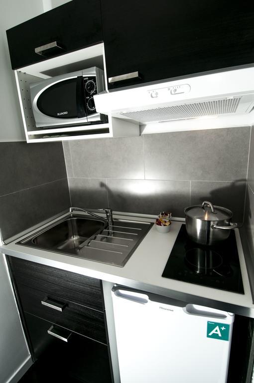 Il Faro Apartment เนเปิลส์ ห้อง รูปภาพ