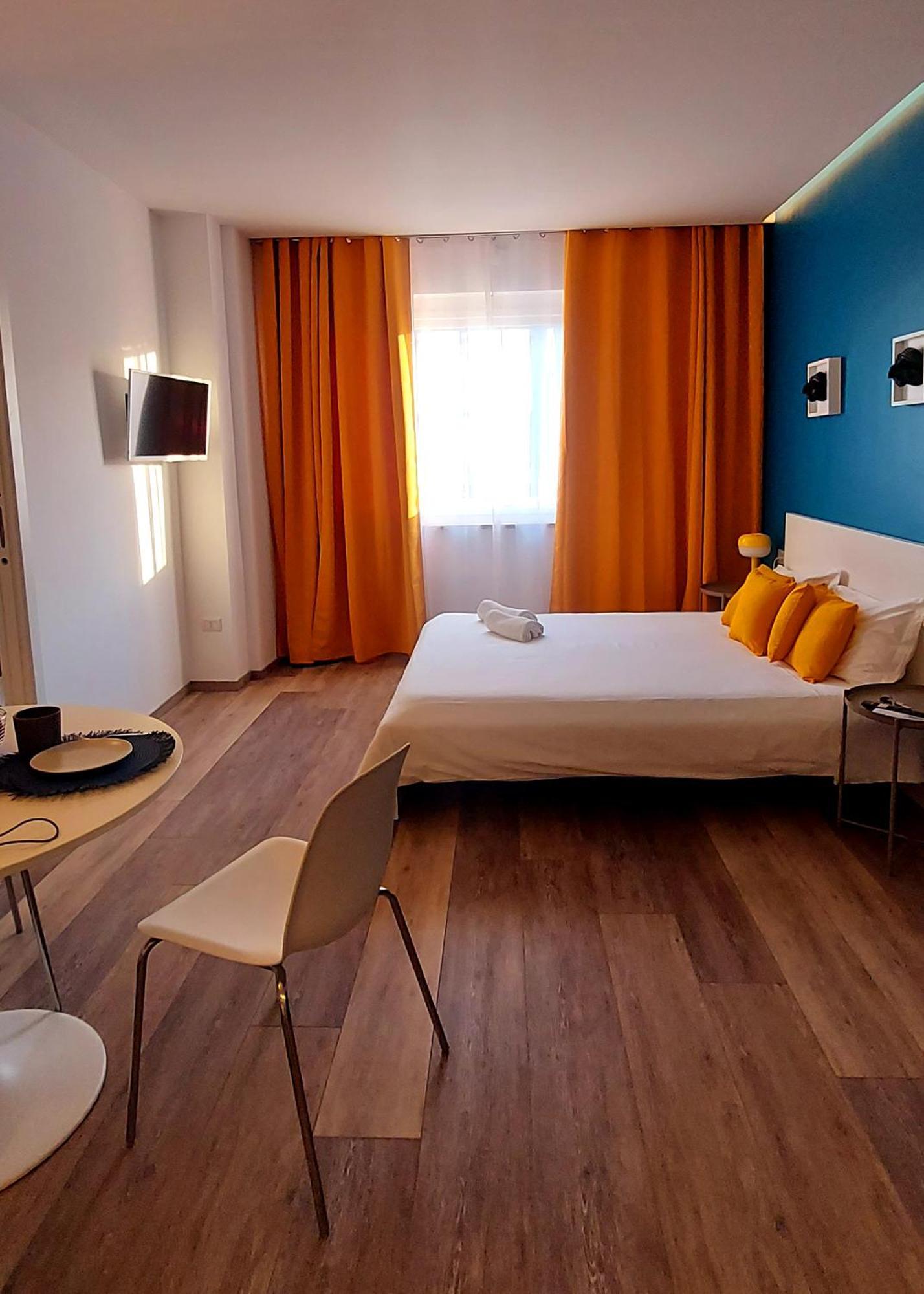 Il Faro Apartment เนเปิลส์ ภายนอก รูปภาพ
